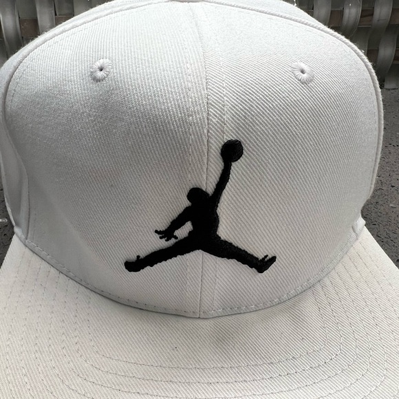 White Jordan Cap with Black Logo - Picture 2 of 8